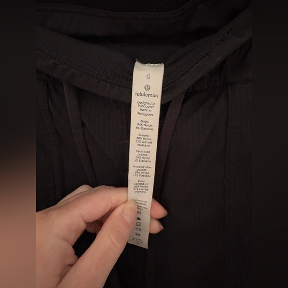 Lululemon Women's Dance Studio Joggers Black Size 6 Yoga Running Pants - Picture 7 of 9
